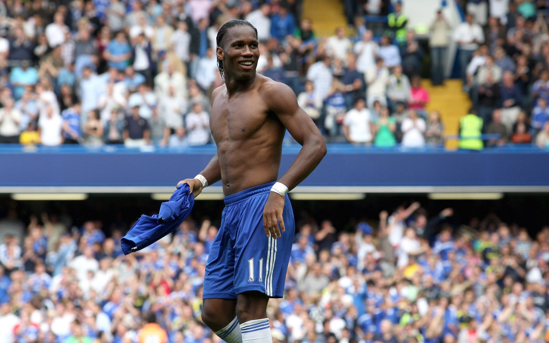 美加墨世界杯焦点战，开拓者强行终结深圳队