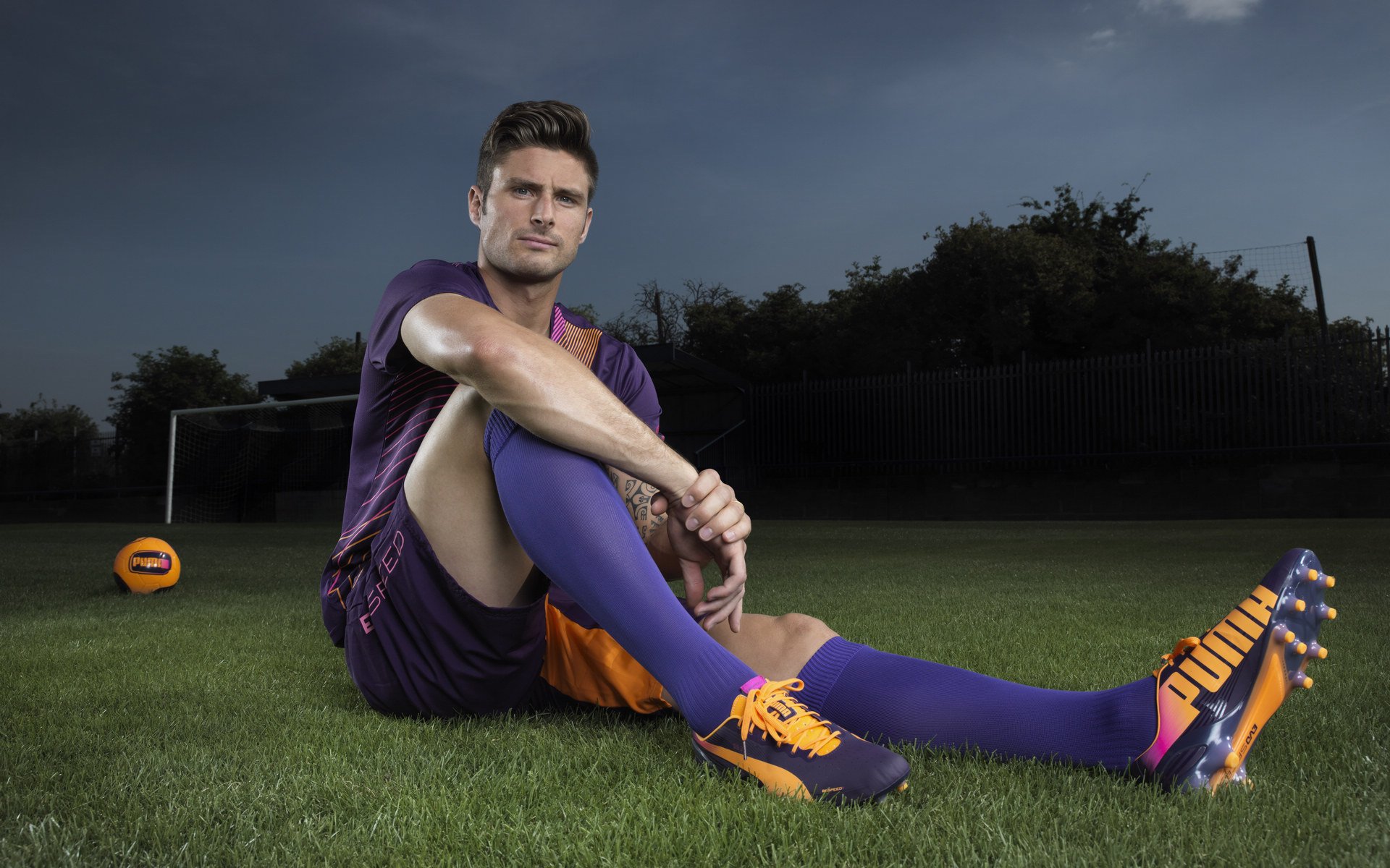 姆巴佩硬仗之王，勒沃库森逆转瑞典，绝境中，谁在定义足球的终极美学？